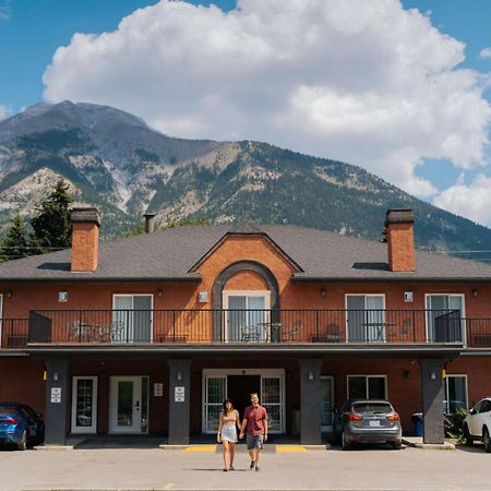 Hotel Northwinds By Basecamp Canmore Exterior foto