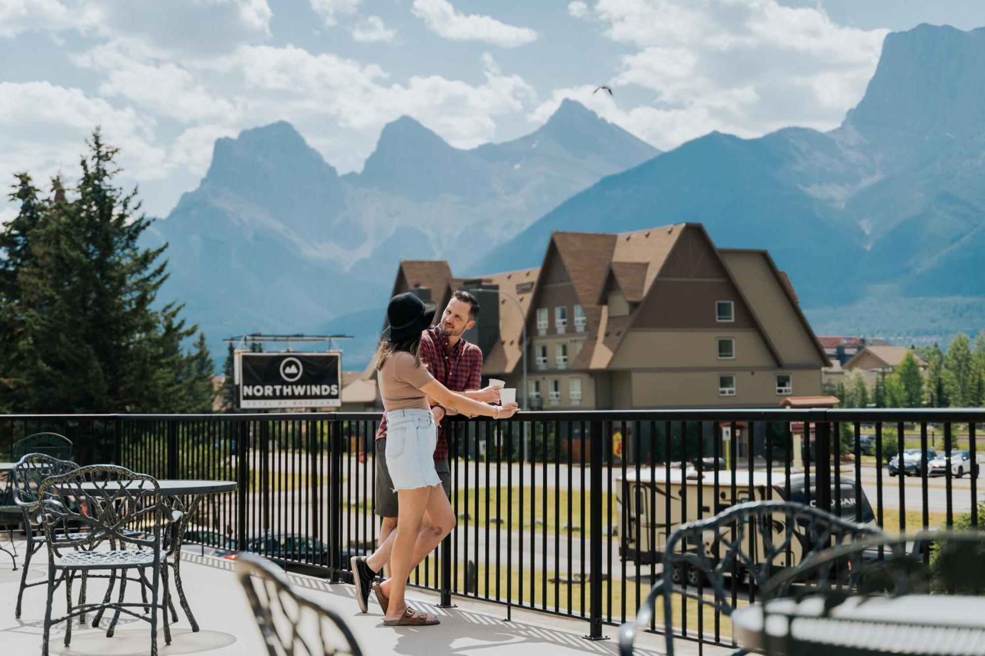 Hotel Northwinds By Basecamp Canmore Exterior foto